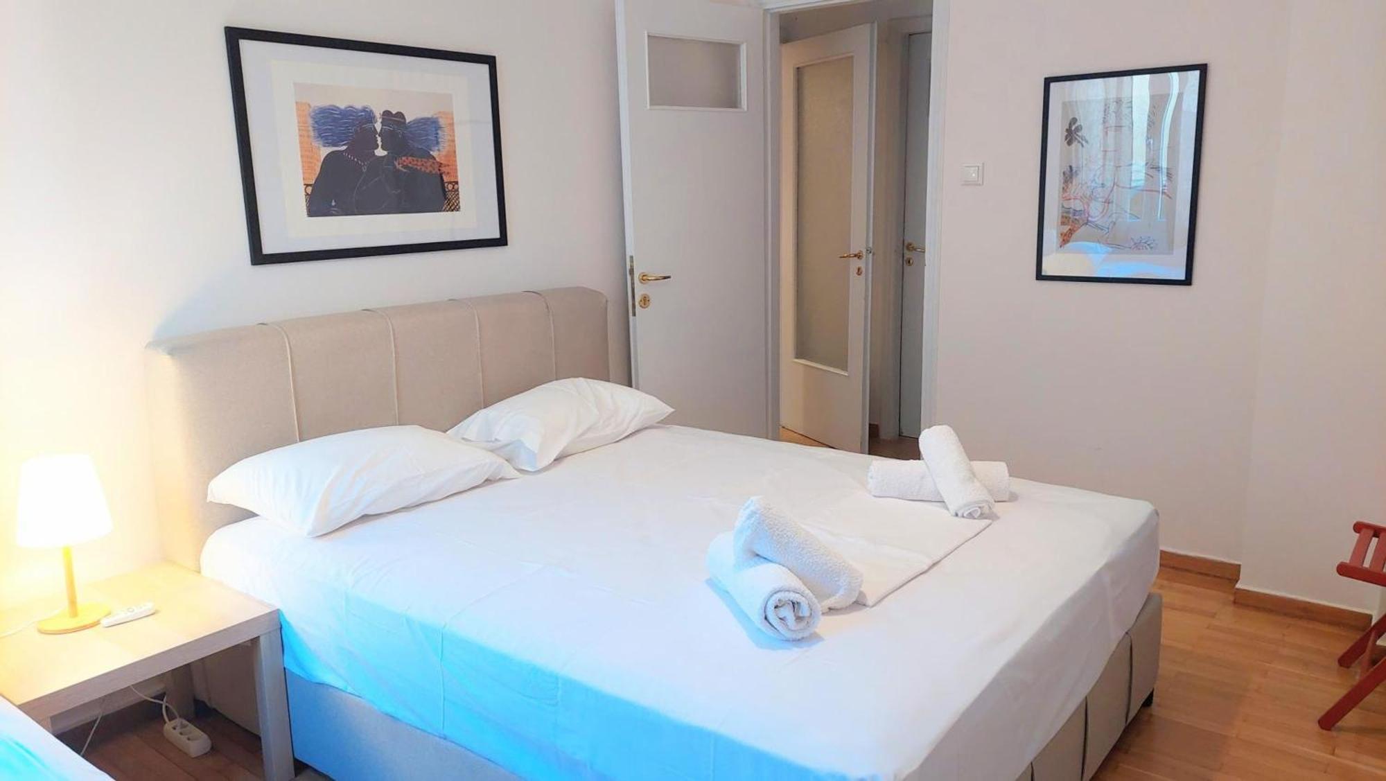 Cozy Apartment In Plaka Atene Esterno foto